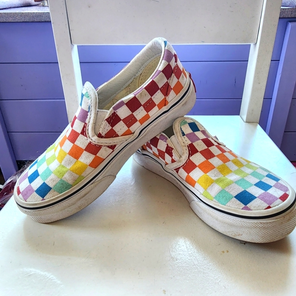 Vans Classic Rainbow Checkerboard Toddler size 11